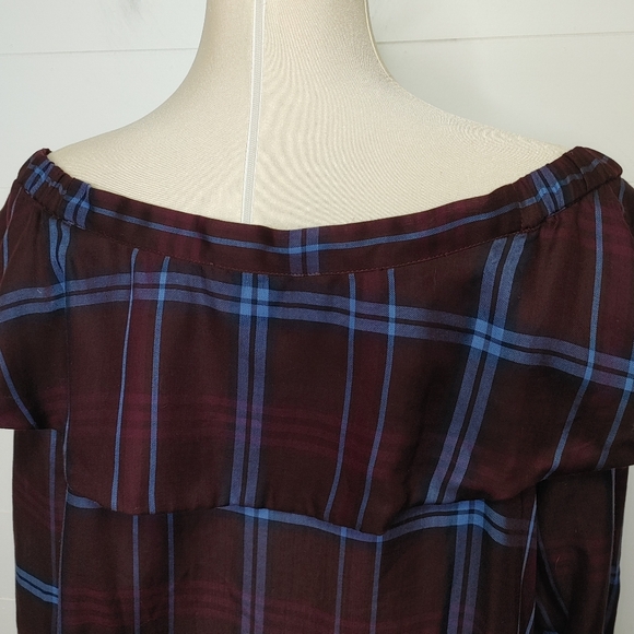Loft plaid off-shoulder ruffle top size M - Picture 6 of 13